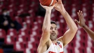 Tras recuperarse de coronavirus, Scola volvió a jugar en el Varese italiano