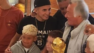 Thiago Almada, Chiqui Tapia, Luis Barrionuevo y la Copa del Mundo. 