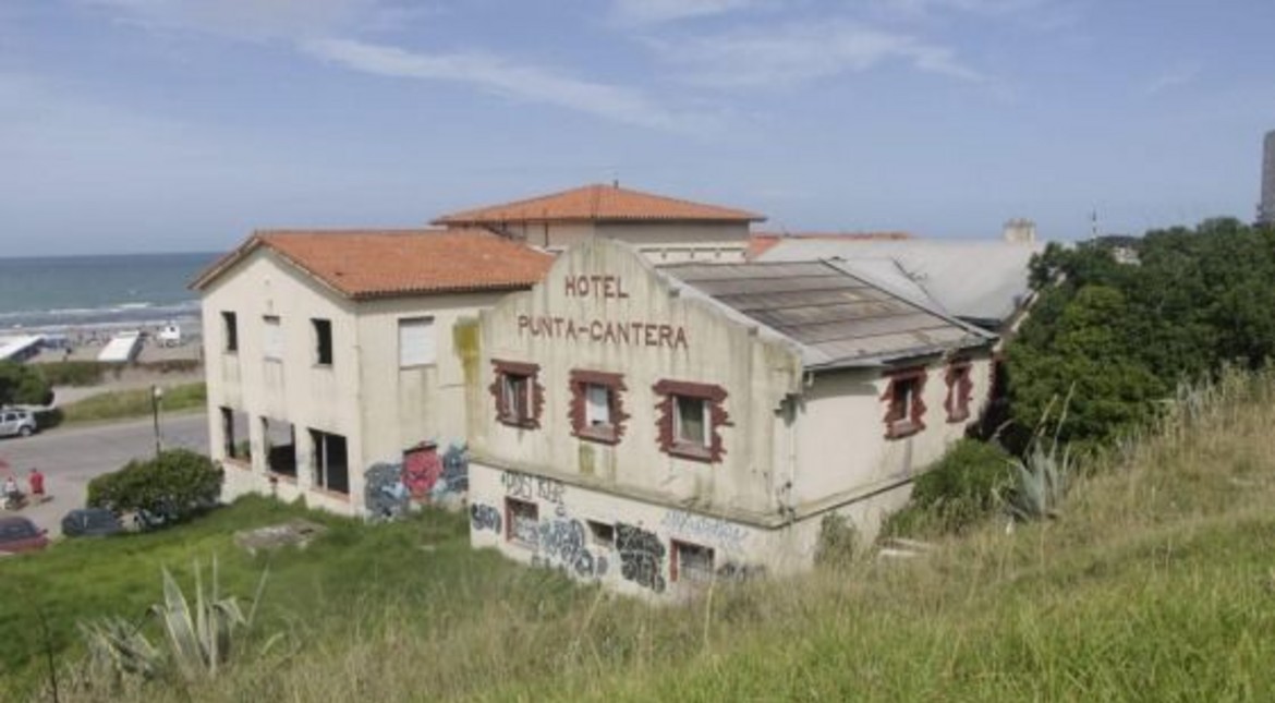 Avanza el proyecto de Uthgra para recuperar la Casa del Deportista