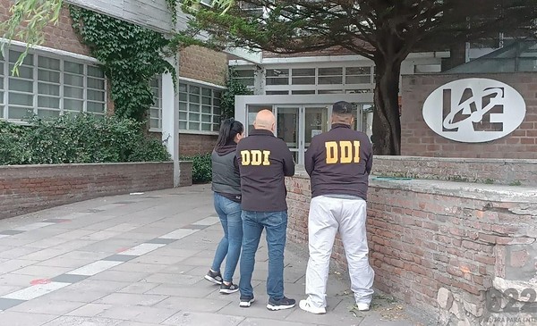 Identificaron al hombre que apareció muerto en la puerta de un colegio ...