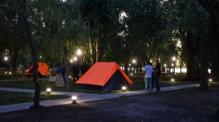 Un nuevo parador se suma a la ribera de la laguna de Chascomús