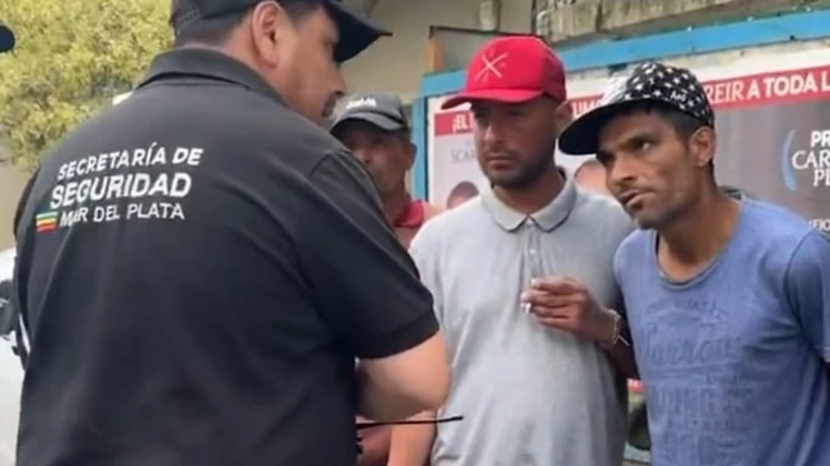 "No más en Mar del Plata": el lema de Montenegro para correr a cuidacoches, limpiavidrios y a los que acampan en espacios públicos