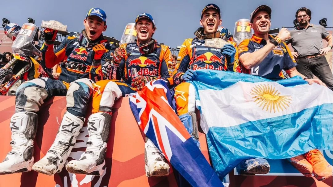 El argentino Luciano Benavides terminó cuarto en motos