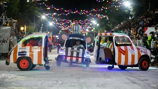 "Aguanten las menores": denunciaron que una comparsa hizo apología de la pedofilia en un carnaval