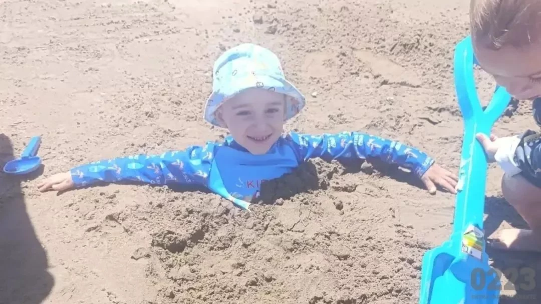 Su familia, que se encuentra acampando en la puertas del nosocomio, pide una cadena de oración.