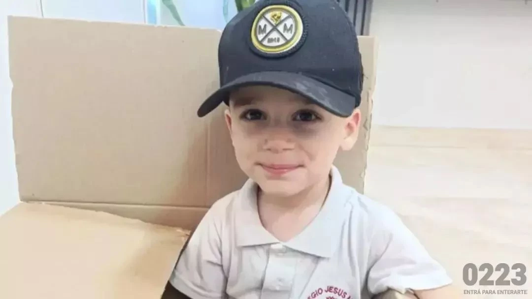 Operaron con éxito a Julián, el nene de 5 años que peleaba por su vida en el Materno Infantil