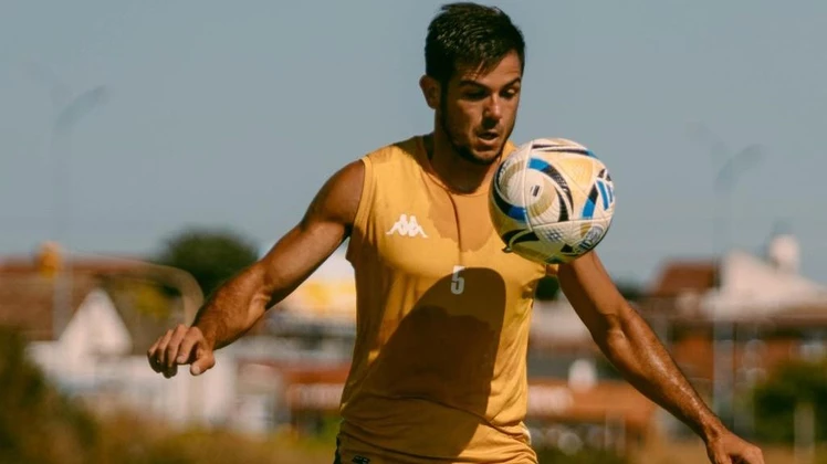 Un empate y una victoria en el primer amistoso de Aldosivi Un empate y una victoria en el primer amistoso de Aldosivi