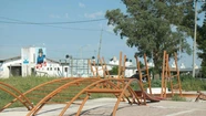 La plaza de los $9 millones que nunca se terminó: abandono, robos e indignación