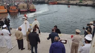 El obispo encabezó la procesión de San Salvador y pidió a Dios el fin de la pandemia