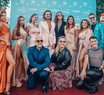 El elenco de "Sex viví tu experiencia" junto a José María Muscari