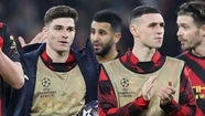 Julián Álvarez miró desde el banco el empate del City en Alemania