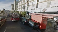 En la zona se registran un importante movimiento de vehículos con usuales complicaciones.