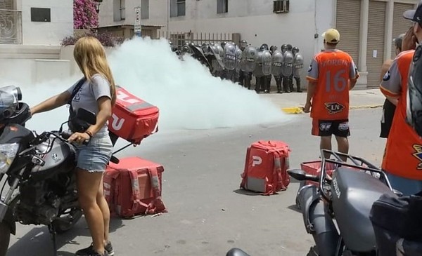 Conmoción: el asesinato de un delivery desató la furia de los vecinos y ...