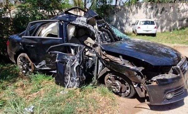 Tragedia: tiene 17 años, chocó su Audi contra un poste y murió su ...