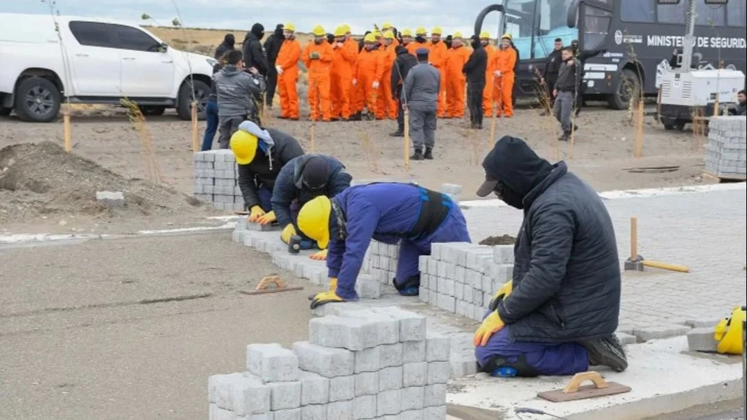 Una provincia del país liberó presos para trabajar: buscan fomentar la reinserción laboral y social