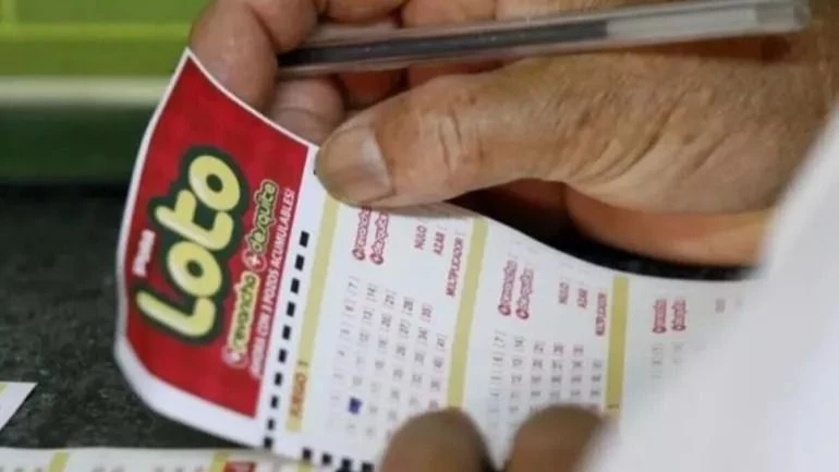 De ganar la mínima a ser millonario: un jubilado ganó el Loto Plus después de jugar en la misma agencia durante 30 años
