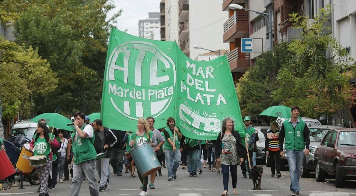 Paro de trabajadores estatales: escuelas cerradas y guardias mínimas en centros de salud