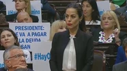 Quién es la mujer que interrumpió el discurso de Macri