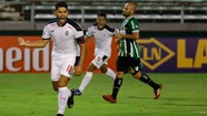 Sin sobrarle nada, Independiente se metió en 16avos de final