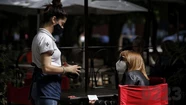 Gastronómicos reclaman "contención" por el "efecto devastador" de las restricciones