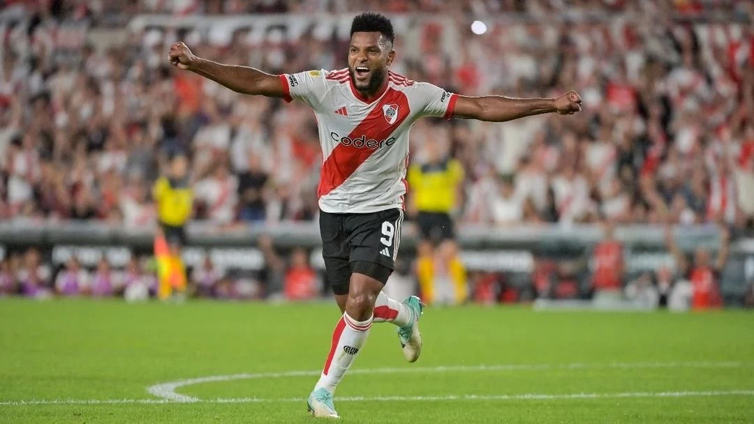 Alarma en River por una molestia muscular de Borja