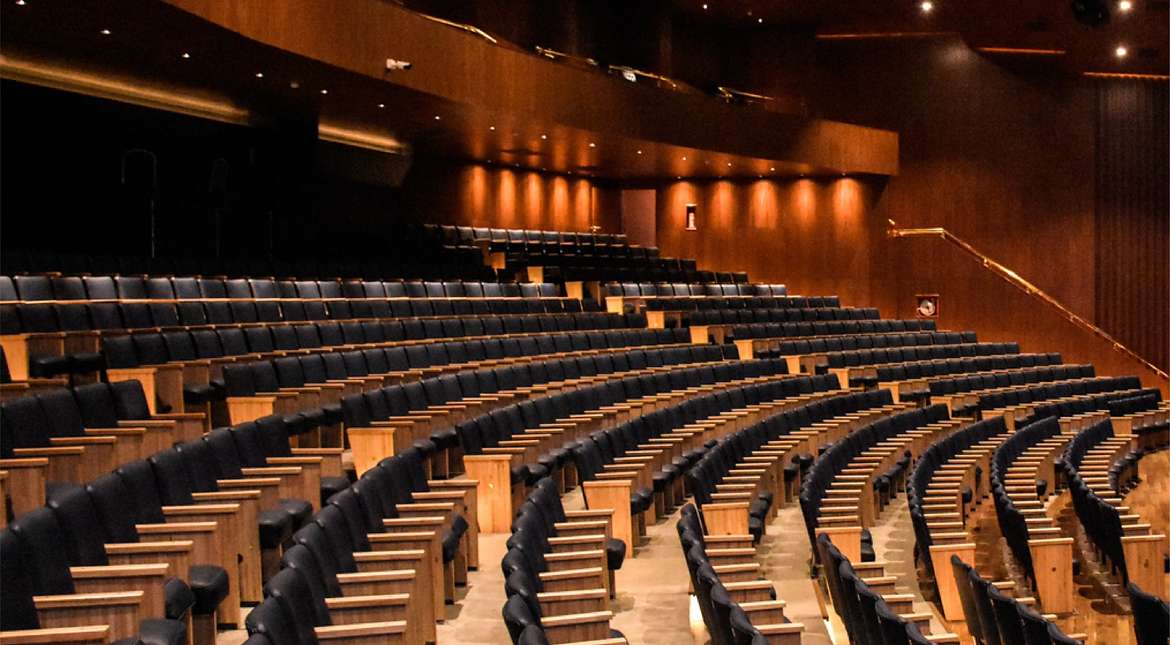 Preocupación en la Escuela de Oficios Teatrales: "Tenemos que pagar $13 millones de luz, se vuelve insostenible"