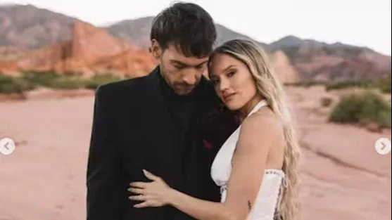 Quiénes son los novios que desataron un escándalo en Salta por casarse en la Quebrada de las Conchas con permiso falso