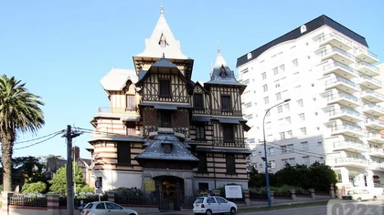 Declaran monumento histórico a la antigua Villa Ortíz Basualdo 