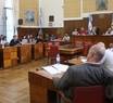 Los concejales sesionaron de forma presencial, mientras que los Mayores Contribuyentes lo hicieron de manera remota.