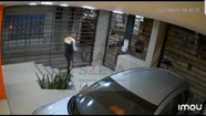 Video: se agarraron a trompadas por la basura y uno terminó en terapia intensiva