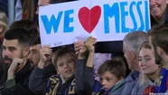 Los hinchas de Barcelona volvieron a pedir por la vuelta de Lionel Messi