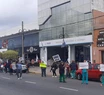 Trabajadores de la sanidad protestan frente al Houssay: piden que se respete el convenio colectivo 