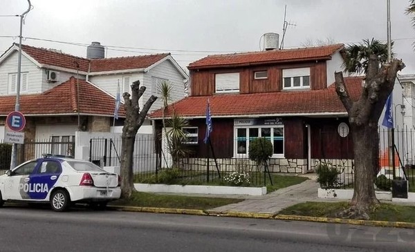 ¡Lo escracharon robando y fue detenido!