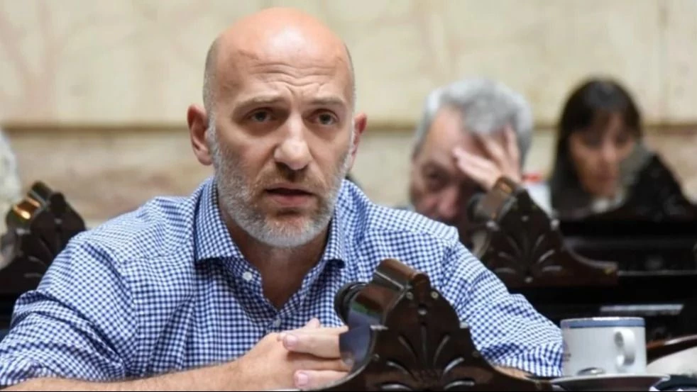 El vicerrector de la UBA pidió al Gobierno “sentarse a dialogar para resolver el problema”