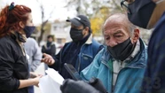 Arranca el pago de $18.000 del bono de Anses. Foto: 0223.