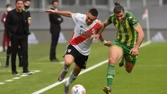 Aldosivi se quedó en el segundo tiempo, River goleó y clasificó 