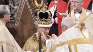 Carlos III fue coronado rey de Inglaterra en la abadía de Westminsnter. Foto: Jonathan Brady / LaPresse