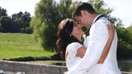 El tierno mensaje de la esposa del Dibu por su aniversario y el álbum de fotos de la boda soñada