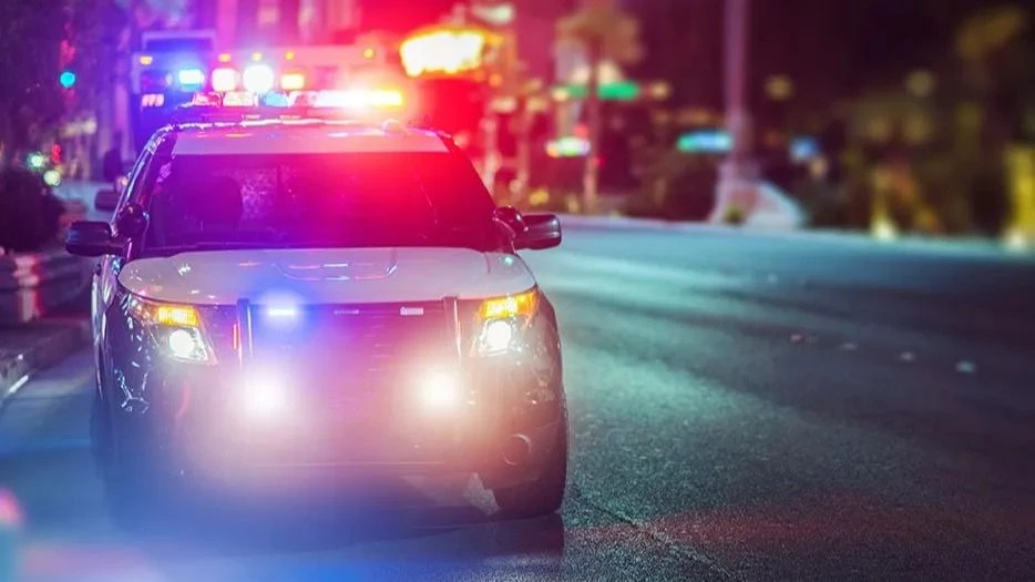 Chocó, hirió a tres personas de gravedad y se fugó: quedó grabado por las cámaras