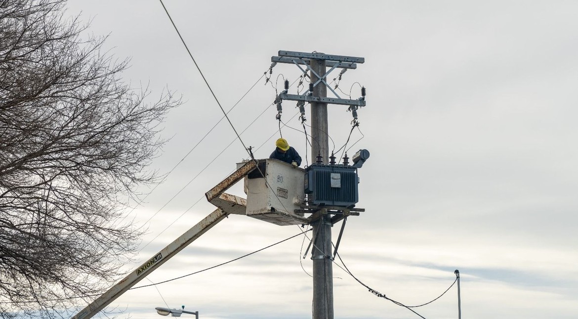 Anuncian cortes de luz por obras este jueves: qué barrios serán afectados