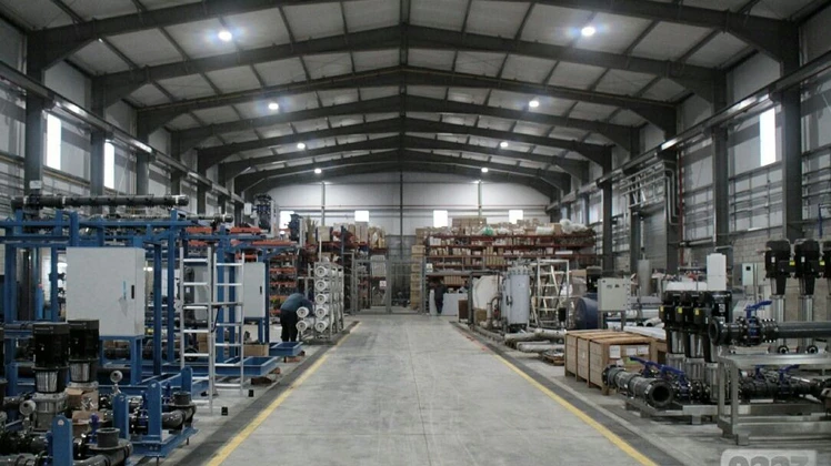 Cayeron la industria y la construcción, y aseguran que