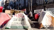 El delicado contexto social se evidencia con protestas en el centro de Mar del Plata. Fotos: 0223.