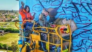 Arte público internacional: piden votos de apoyo para el mural de la torre tanque de Miramar