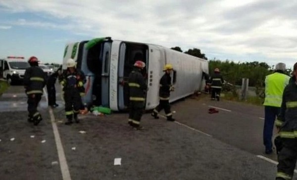 Condenan a chofer de un micro que volcó y provocó la muerte de dos ...