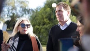 Santilli y Carrió estuvieron en Azul y Olavarría.