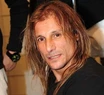 Intimaron a Caniggia para que vuelva a la Argentina antes del 8 de julio
