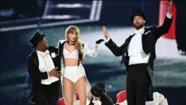 La sorpresiva aparición de Travis Kelce en un show de Taylor Swift La sorpresiva aparición de Travis Kelce en un show de Taylor Swift