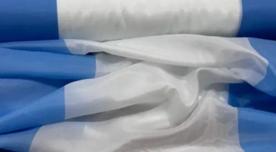 Récord argentino: desplegarán la bandera más larga del país, hecha en Batán
