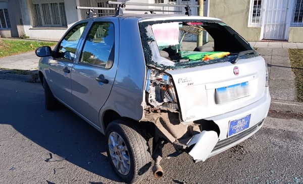 Crash en Coronel Dorrego: ¿qué le pasó a la motociclista?