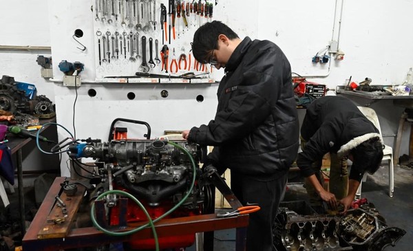 ¡Cursos gratis de mecánica y electricidad! 🚗🔧